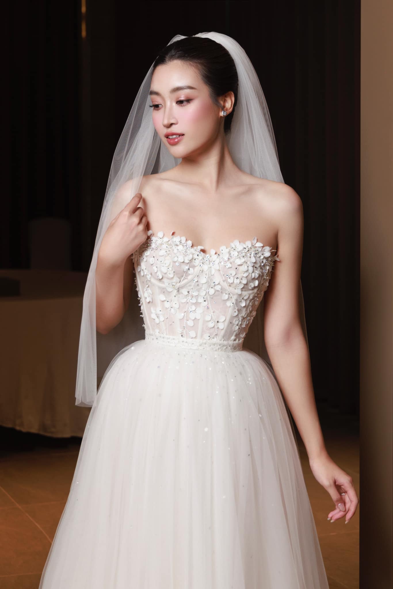 “DO MY LINH – LOOK 3”