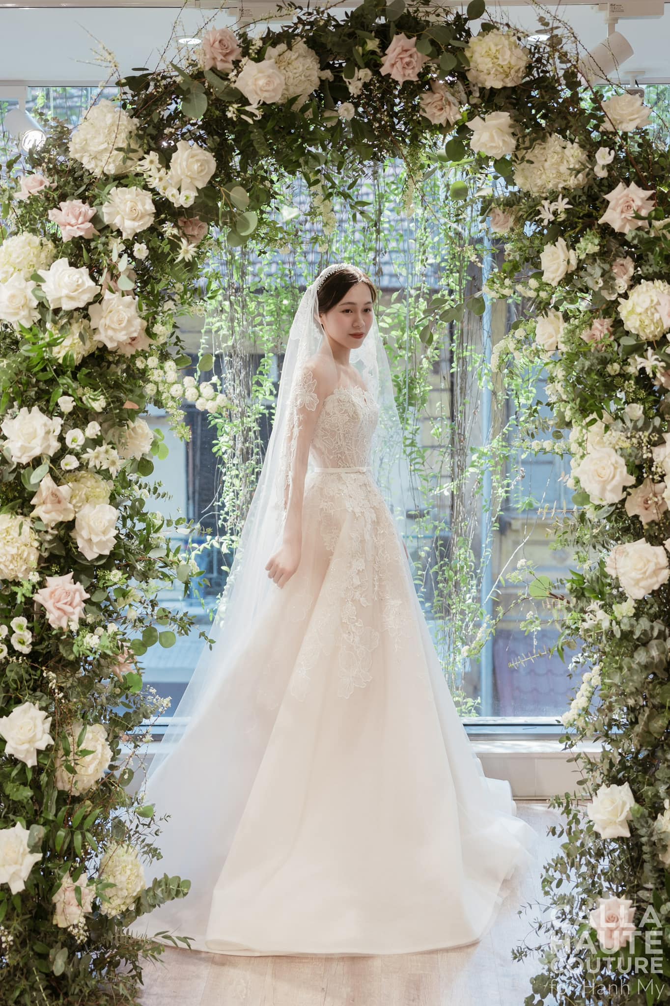 Hướng dẫn chọn váy cưới phù hợp dáng người cô dâu