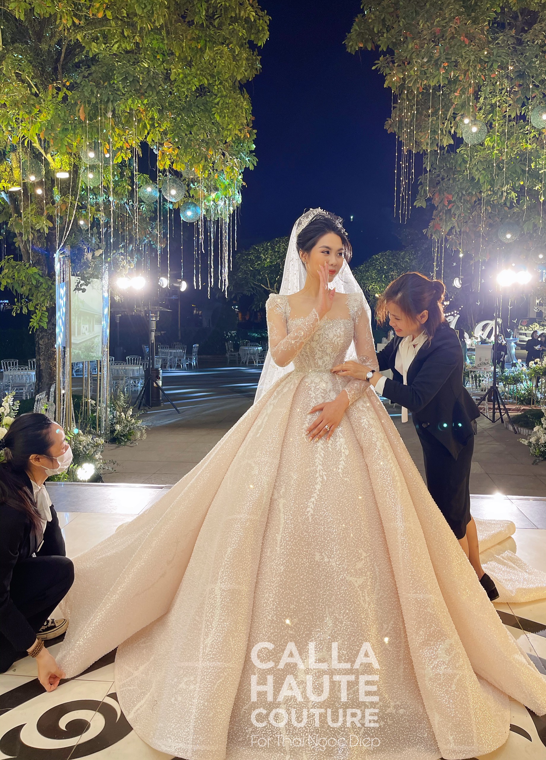 Những điều cần biết khi đặt thiết kế váy cưới riêng