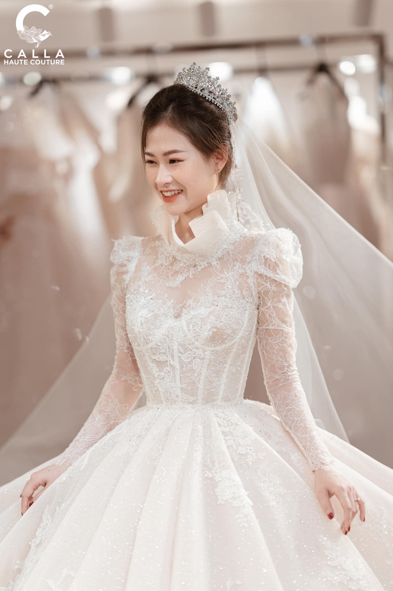 TOP MẪU VÁY CƯỚI CÔNG CHÚA LỘNG LẪY VÀ SANG TRỌNG