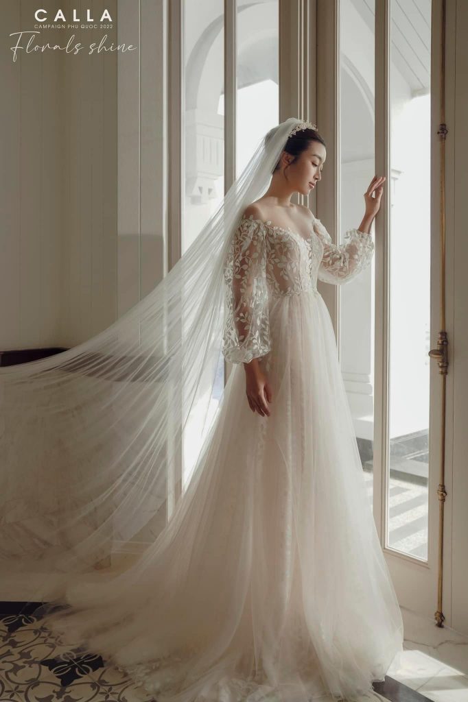 váy cưới chữ A