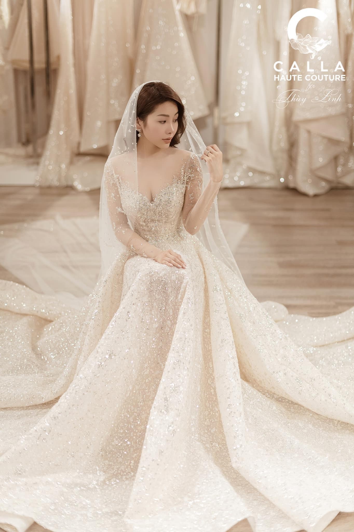 Váy cưới ren - xu hướng hàng đầu trong lựa chọn trang phục cưới
